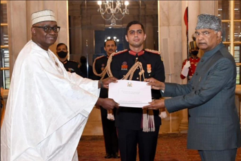High Commissioner Rashid Sesay Presents Letters of Credence to India’s President